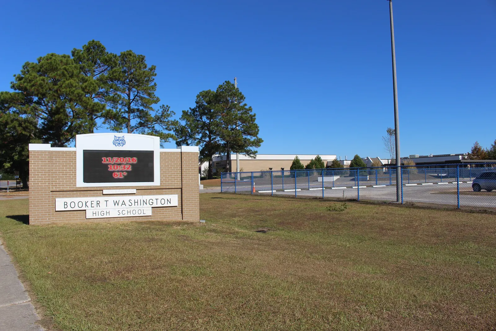 The sign and marquee in front of Booker T. Washington High School on College Parkway in Pensacola.